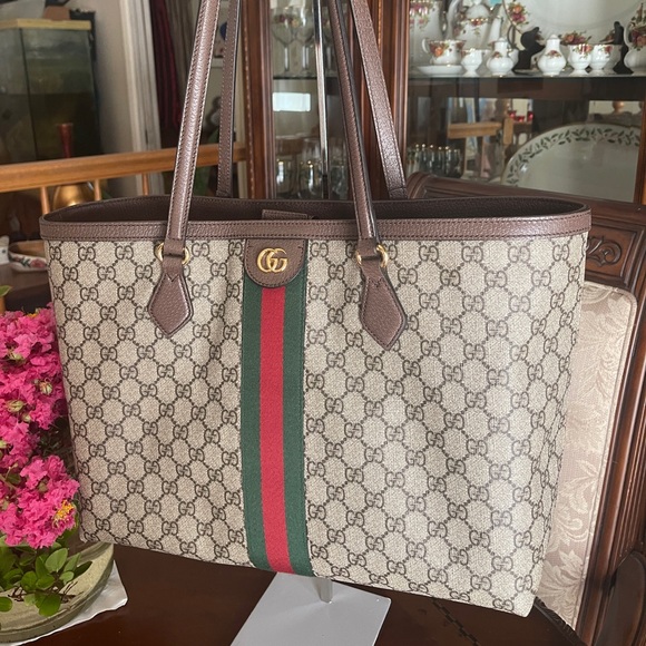 Excellent condition! Used two times only with dust bag - Picture 1 of 6